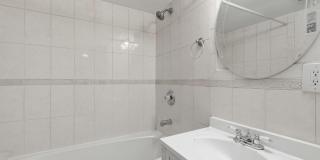 440 NW DELAFIELD Place NW Gallery 28