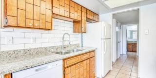 2012 Amy Sue Drive unit: B Gallery 19