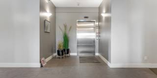 721 E North Street Gallery 25