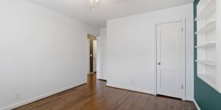 Charming Renovated Home with Spacious Yard & Detached Garage in South Nashville Gallery 19