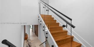 1881 NE 196th Ter Gallery 95