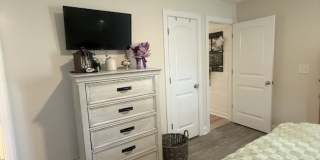 406 Caverly Lane Gallery 28