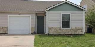 ADORABLE DUPLEX CLOSE TO EISENHOWER M.S! Gallery 1