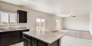 1060 Long Meadows St. Gallery 11