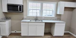 Newly Remodeled 3-Bedroom, 2-Bathroom Home for Rent! Gallery 8