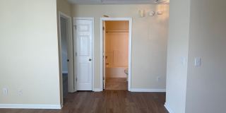2BR/2BA Duplex in Cherry Meadows! Gallery 5