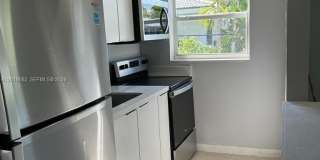 7820 NE Bayshore Ct 7820 NE Bayshore Ct Gallery 1