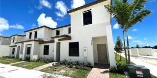 23373 SW 129th Path Gallery 1
