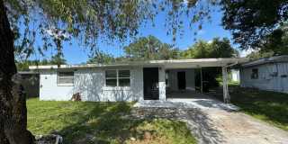 2 Bed 1 Bath Home in Inwood Gallery 1