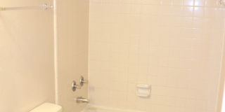 2/2 Duplex Convenient to TCC and FSU Gallery 9