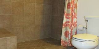 Charming Bungalow Guest House with utilities in Central Tucson Gallery 22