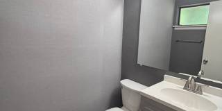 Great 3 bedroom home available in East Charlotte Gallery 16