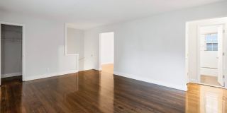 Molly Pitcher Village Apts Gallery 18