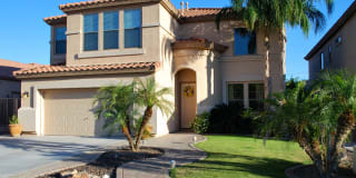 2705 W Redwood Ln 2705 W Redwood Ln Gallery 1
