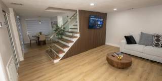 6820 Fountain Avenue Gallery 4