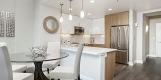 Avalon Towers on the Peninsula Gallery 4