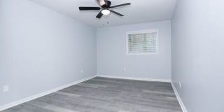Miller Chateau Apartments Gallery 3