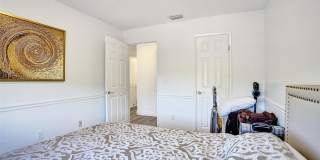270 Captains Walk Gallery 45