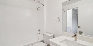 Foundry on Fifth Gallery 10