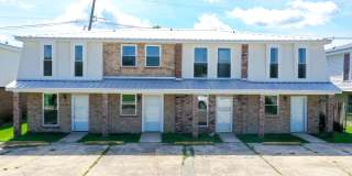 217 Belle Terre Boulevard - A Gallery 1