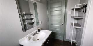 2002 Thornton Street Gallery 2