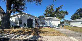 8100 PICKWICK ROAD Gallery 1