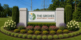 The Groves Gallery 15