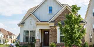 Rea Farms - Waverly Place- Like New Single-Family Home-Fenced in backyard! Rea Farms - Waverly Place- Like New Single-Family Home-Fenced in backyard! Gallery 1
