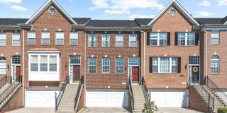 18801 SILVERWOOD Terrace Gallery 1