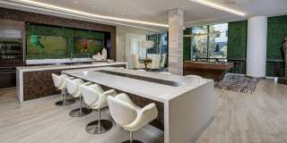 Arabelle Riverwalk Gallery 8