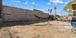 2204 S 15th Street Gallery 20