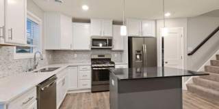 Luxury 3-Bed, 3-Bath Townhome in Prior Lake for $2,899/month! Gallery 1