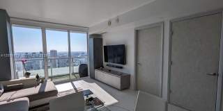 50 Biscayne Blvd 5107 Gallery 7