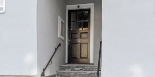 44 Dana Gallery 23
