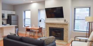 855-3B West Barry Ave. Gallery 1