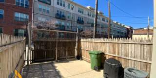 Stylish 2 Bedroom with Spa Bath, Hardwood Floors and Parking Gallery 28