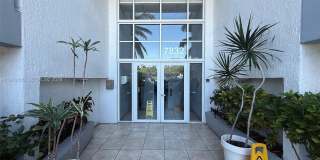 7832 Collins Ave Gallery 2