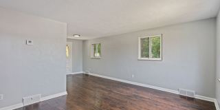 Recently Renovated 2 Bed, 1 Bath Home - Off-Street Parking, Central AC & Heat -READY TO MOVE IN!! Gallery 1