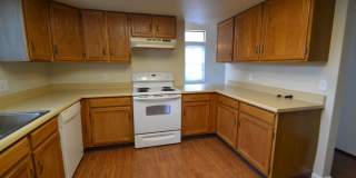 4 Bedroom Home in D20! Gallery 6