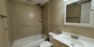 Gorgeous 5 Bedroom House in Stetson Hills Gallery 21