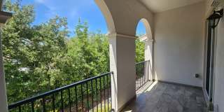Seasonal Short-Term 2 Bedroom, 2.5 Bath Multi-Level Condo with Balcony and Patio located on Venice Island! Gallery 25