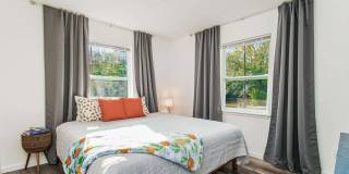 100 Mango St Gallery 11