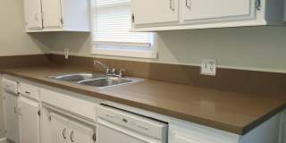 East Bakersfield Home - Newly Remodeled! Gallery 6