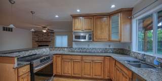 3 BD Hillsboro Home with Large Primary Suite & Outdoor Living Gallery 7