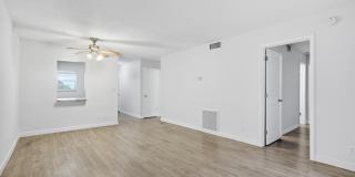 1400 NE 57th Street Gallery 8