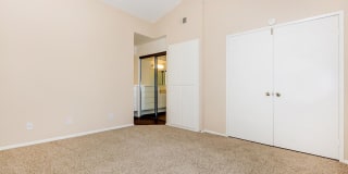 Spring Lakes Apartment Homes Gallery 32