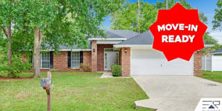 83 Brushwood Lane Gallery 1