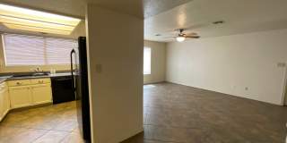 Cute 2 bedroom Condo in West Valley. Gallery 19