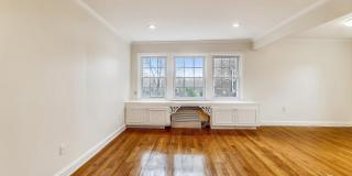 1812 W ABINGDON Drive Gallery 5