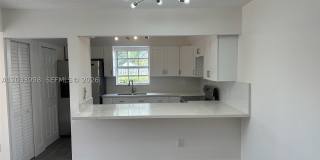11880 SW 19th Ter Gallery 4